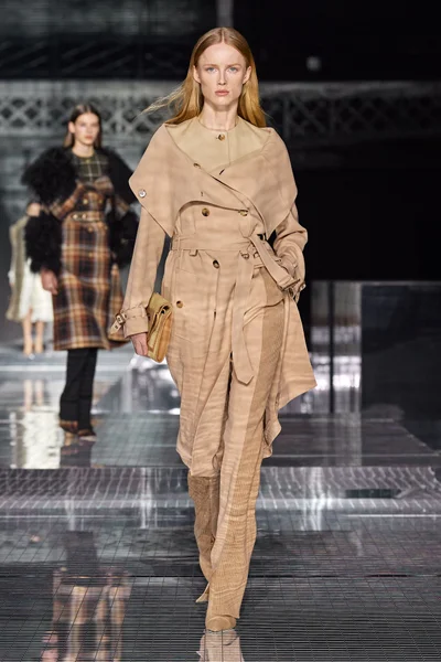 Look 2